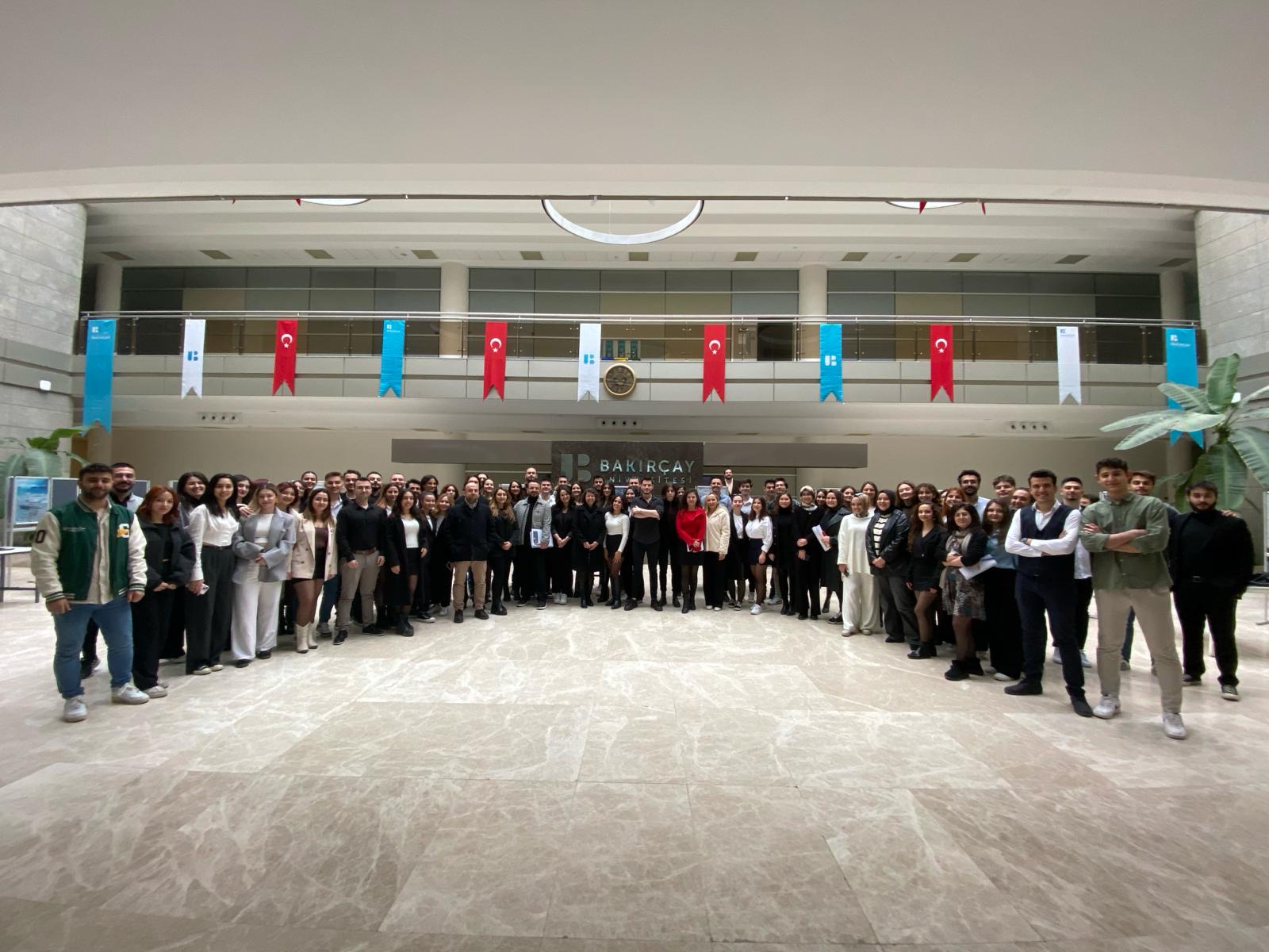 İzmir Bakırçay Üniversitesi Endüstri Mühendisliği Bölümü Öğrencilerinden Büyük Başarı!